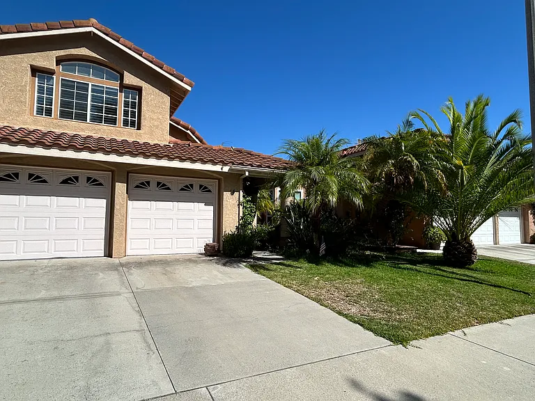 14 Santa Cruz — Photo 2