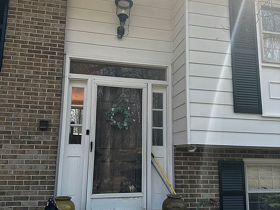 4th image of 12407 Caisson Rd