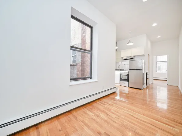 132 W 109th St, New York, NY