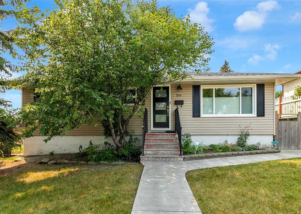 1st image of 1 N Thorncliffe Cres NW