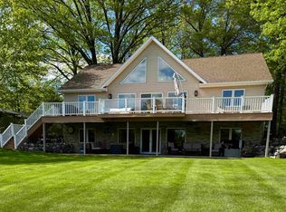 4271 Rose Ln, Gladwin, MI 48624