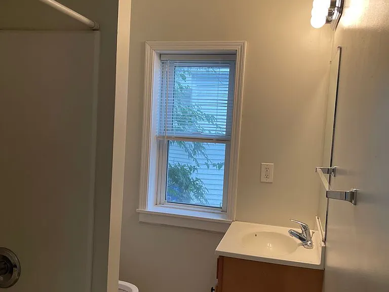 374 Park Ave — Photo 13