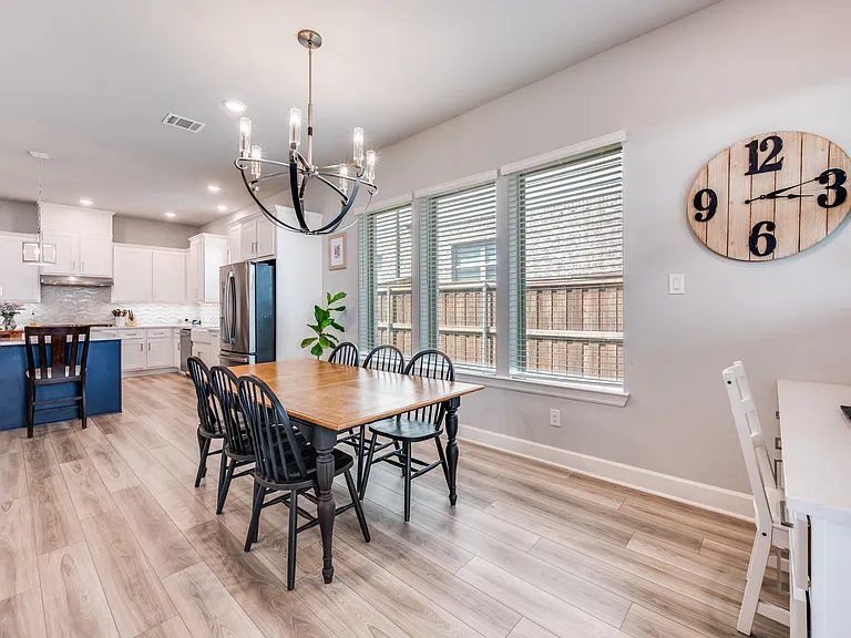 2703 Trinity Ridge St — Photo 10