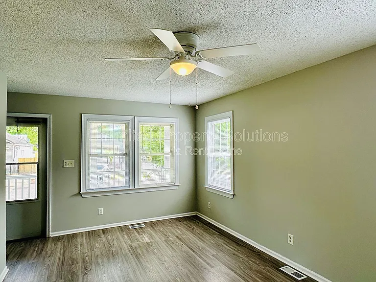 1404 Church St — Photo 3