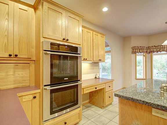3rd image of 3455 Woodcrest Ln