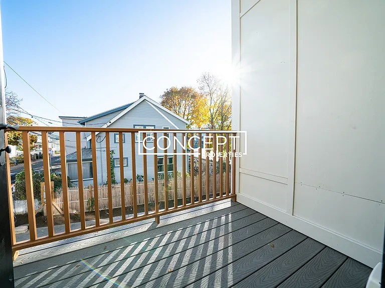 157 Everett St #203 — Photo 22