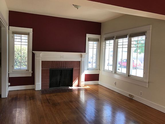 4th image of 2339 Carroll Park N