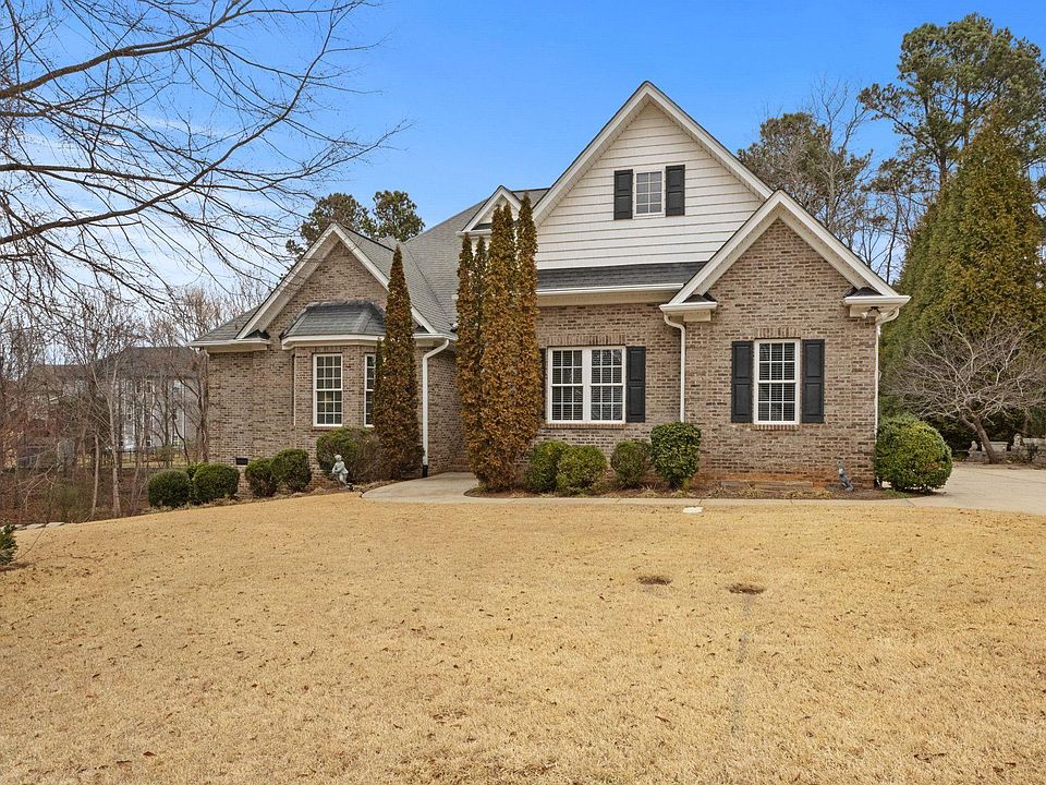 1st image of 26 Oaklynn Ct