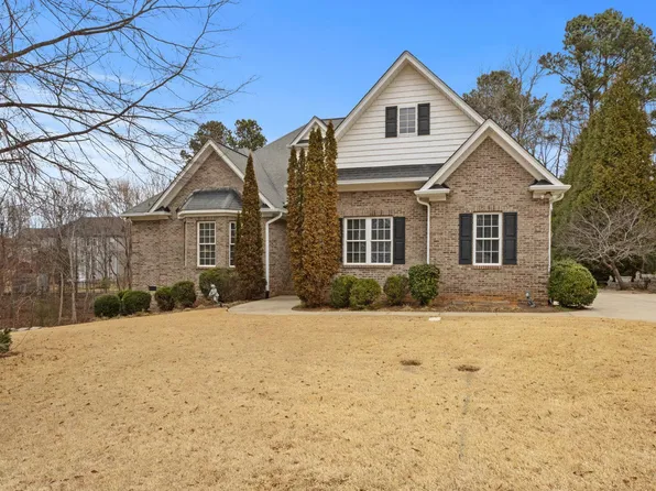 26 Oaklynn Ct, Simpsonville, SC 29680