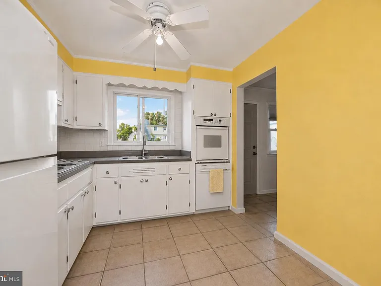 728 Pennbrook Ave — Photo 8