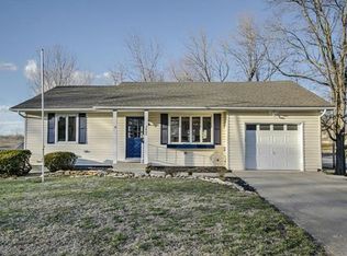 2408 Ridgewood Rd, Harrisonville, MO 64701