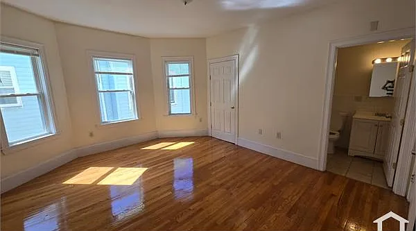 25 Angell St #3 — Photo 7