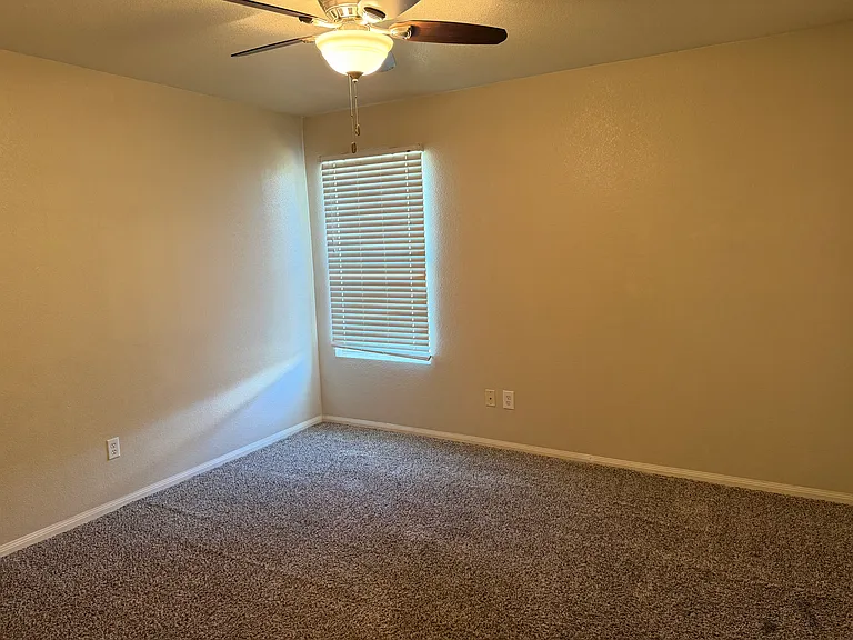 5106 Whistle Stop Dr — Photo 23