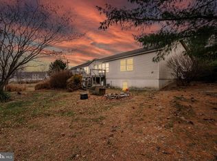 305 Bedington Rd, Martinsburg, WV 25404