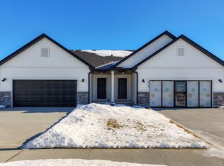 2011 SW Osage Dr #RRR8AY, Lees Summit, MO 64082