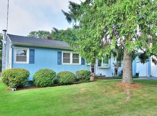 33 Glen Gary Rd, Middlesex, NJ 08846