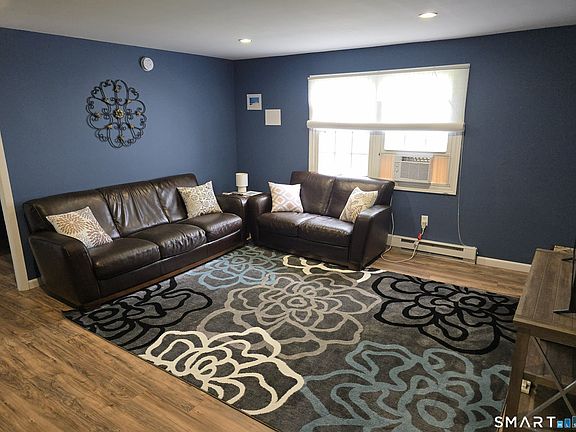 5th image of 120 Gallup Hill Road #4B