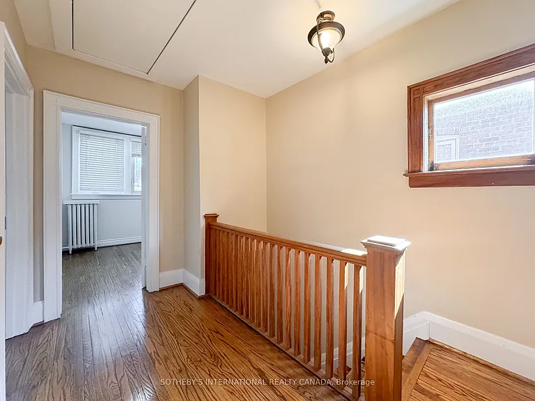 48 Lawrence Ave W — Photo 13