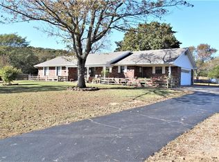 3424 W Graphic Rd, Alma, AR 72921