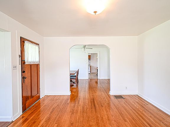 5th image of 4232 Mount Carmel Tobasco Rd