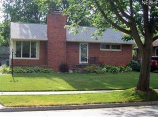 6426 Mariana Dr, Parma Heights, OH 44130