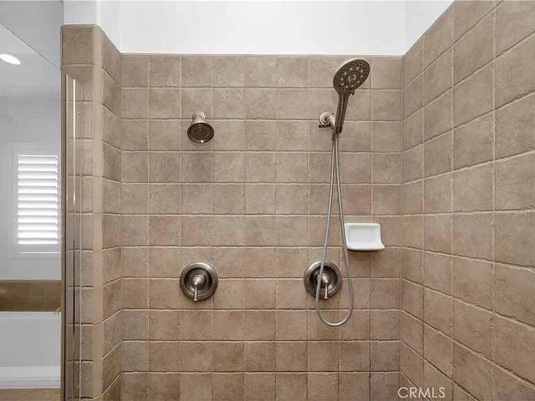 5271 Pearce Dr — Photo 35