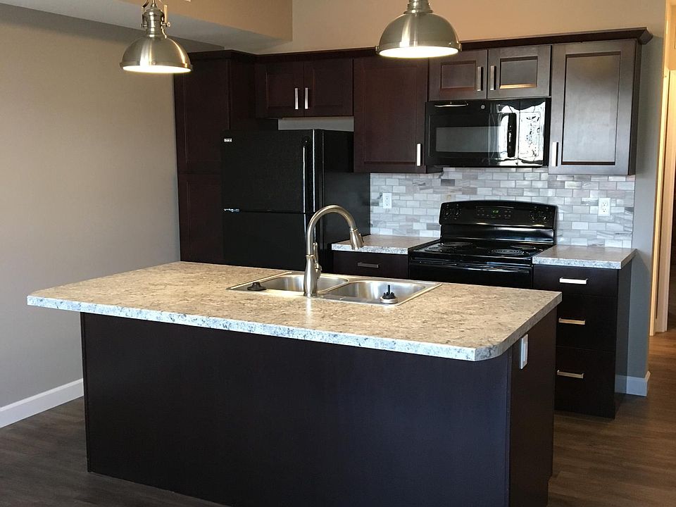 Kitchen with Island