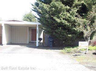 105 Hamilton Ave, Eugene, OR 97404