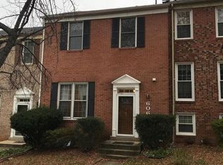 606 Northcliffe Dr, Rockville, MD 20850