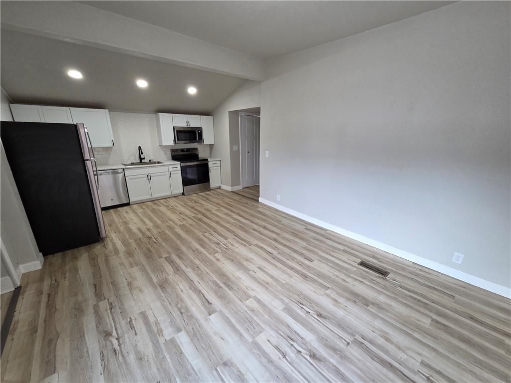 Apartment in Saint Joseph - View 4