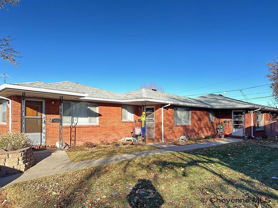 2nd image of 1621-1623 Converse Ave