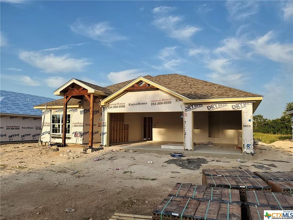 2nd image of 505 Damascus Dr