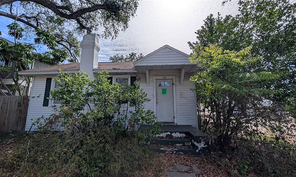 1st image of 114 S BUNGALOW PARK AVENUE