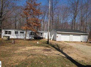 5088 W Fike Rd, Coleman, MI 48618