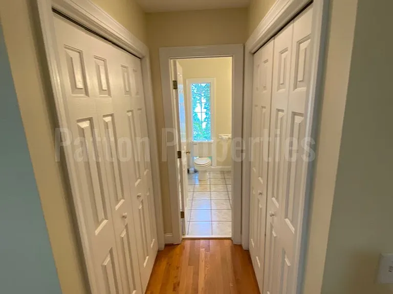 323 Pickens St — Photo 6