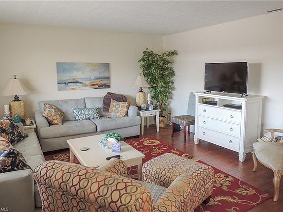 2nd image of 4611 Bayshore Dr APT O5