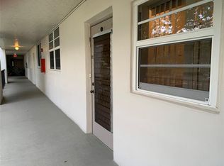 9460 Poinciana Pl #203, Davie, FL 33324