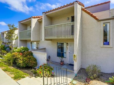 681 Ascot Dr, Vista, CA, 92083