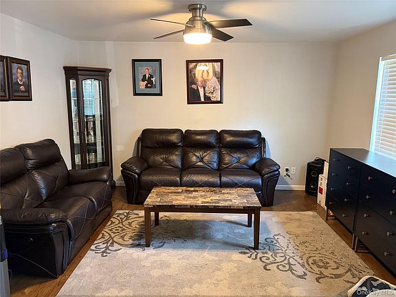 4th image of 108 Michaels Way