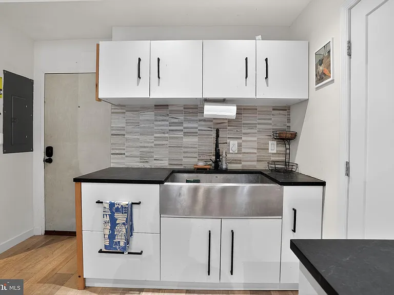 1238 Callowhill St #102 — Photo 6
