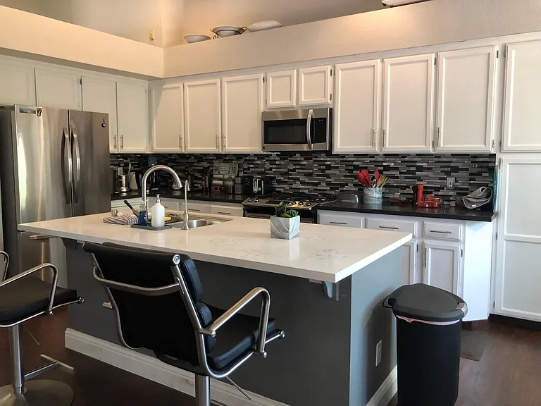 Kitchen - remodeled 2018 with gas stove and breakfast bar