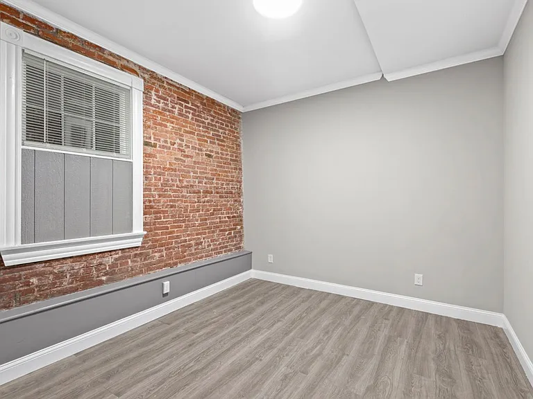 1200 Allen Ave — Photo 6