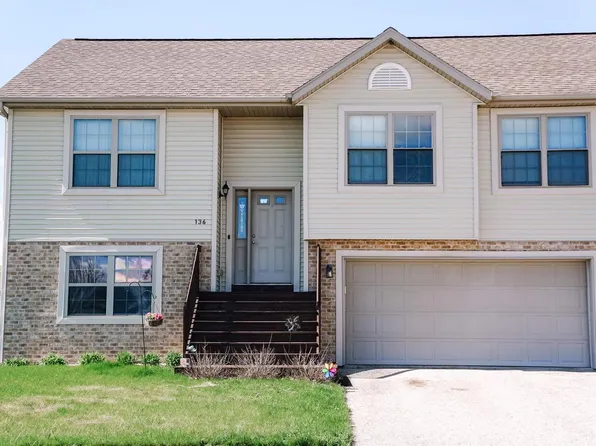 136 Community Drive, Fall River, WI 53932