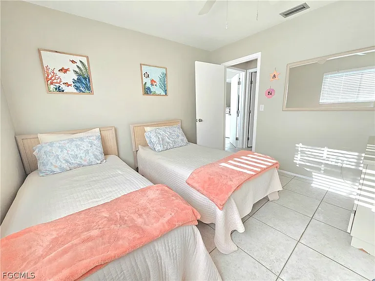 3303 Prince Edward Island Cir #4 — Photo 12