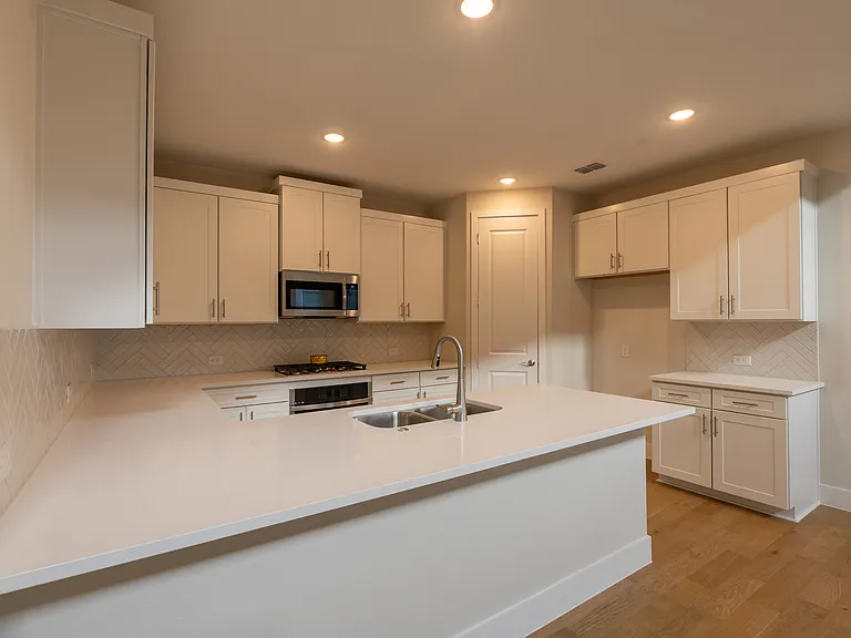 3020 Corvara Dr — Photo 5