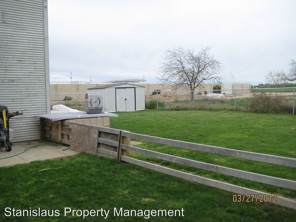 2nd image of 2473 Bangs Ave