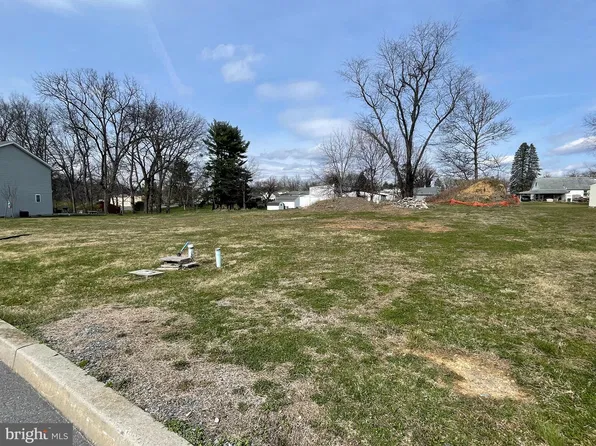 52-55 Pelham Ct, Carlisle, PA 17013