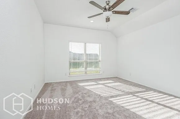 215 Temple Memorial Dr — Photo 12
