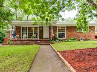 908 Old Orchard Rd, Garland, TX 75041