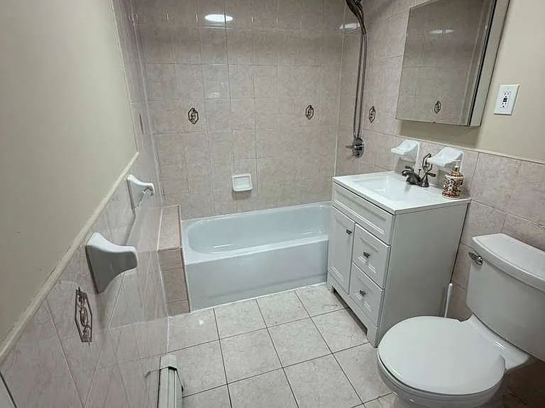 91 E 57th St #1 — Photo 7